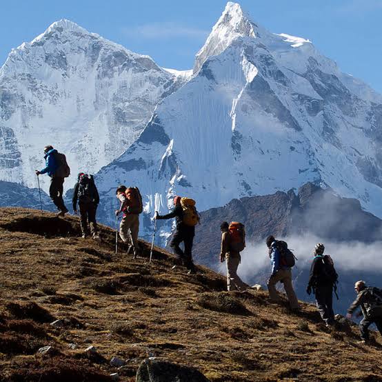 Trekking in Manali Tour